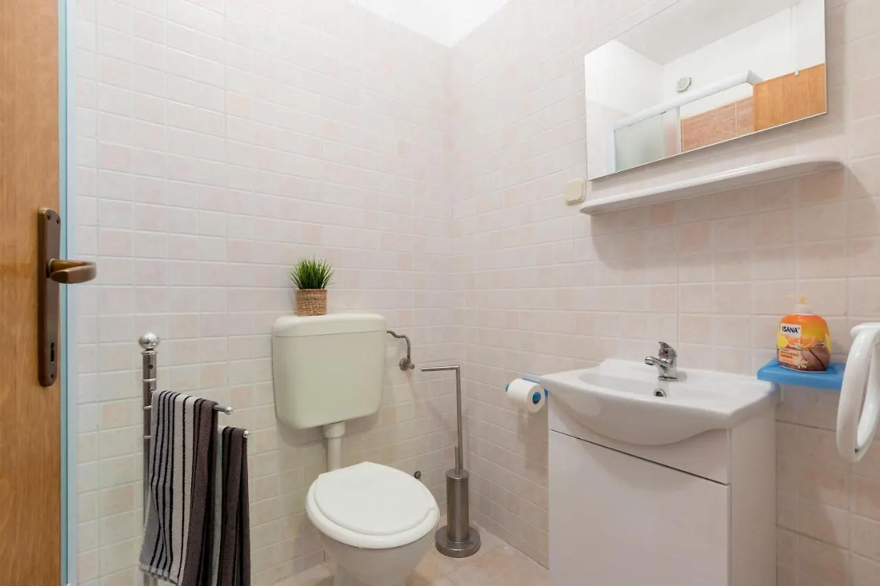 Apartment Majer 2 Medulin 0*,  Croatia